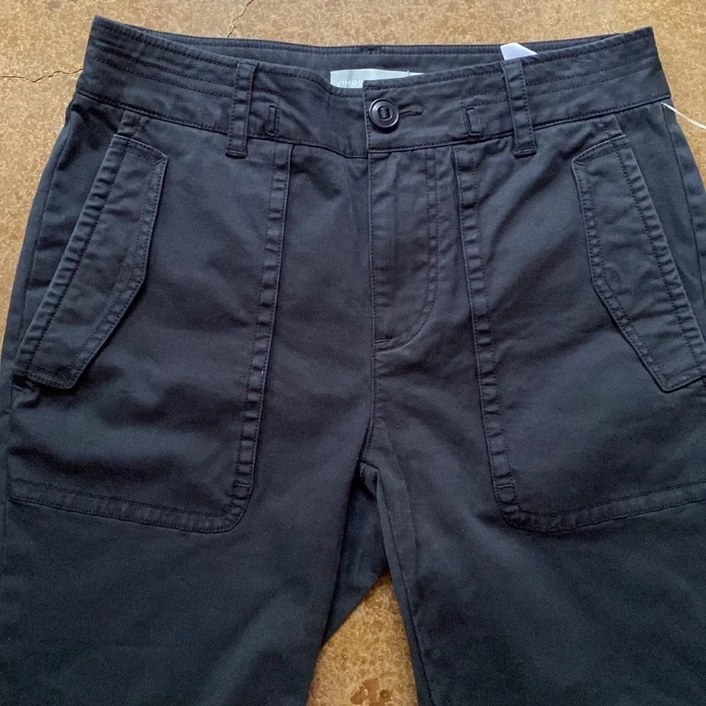 VINCE Camuto Vince black‎ cargo style stretch cropped pants